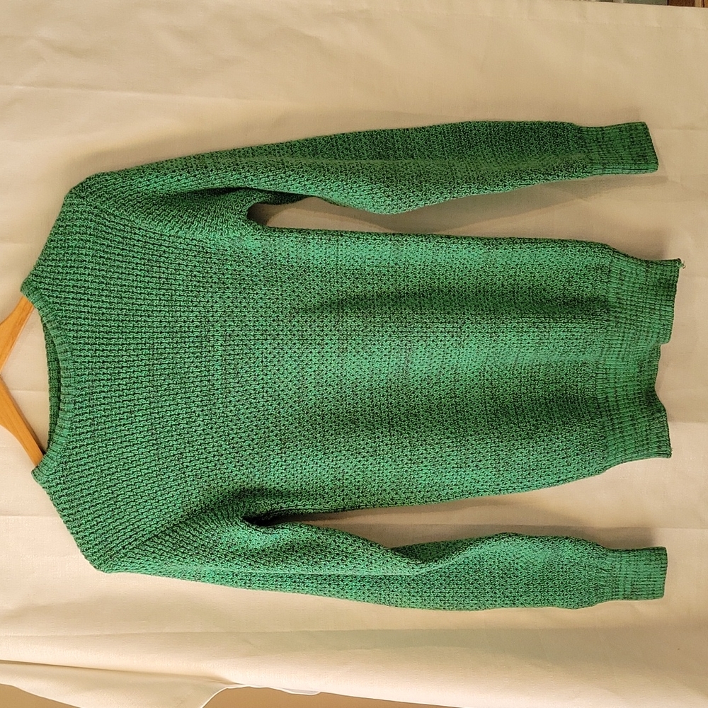 Zara man green Ribbed crewneck long sweater men's medium